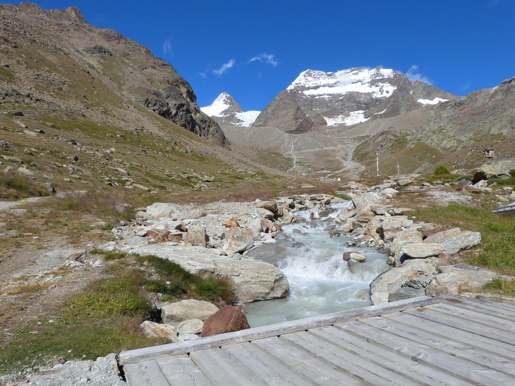 Chalet Alpentraum, Alte Gasse 20 ซาส-กรุนด์ ภายนอก รูปภาพ